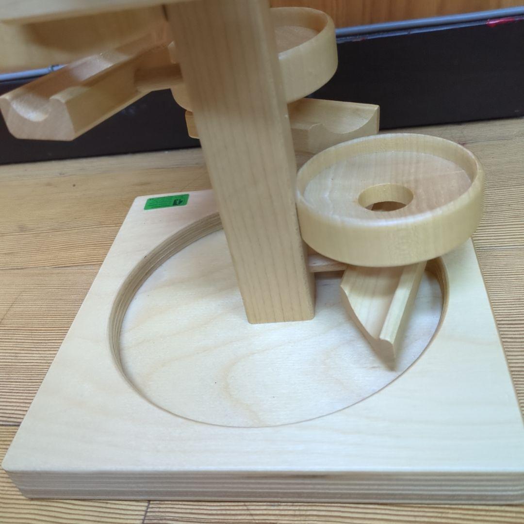 Tower of Plates 知育玩具　ベック社　玉の塔　白木 BECK社