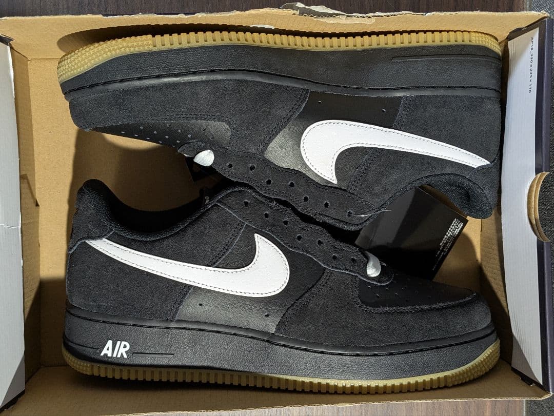 ナイキ エアフォース 1 07 LV8 ブラック ガム ホワイト　新品　未使用