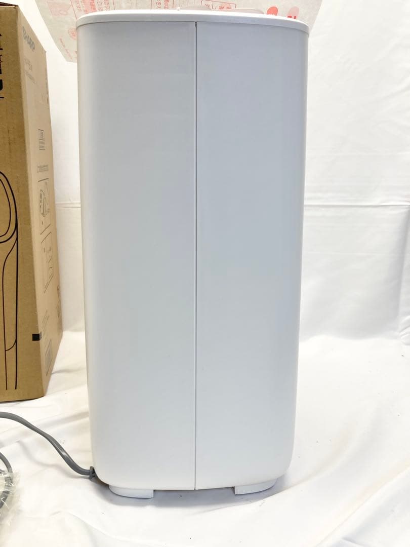 SHARP 加熱気化式加湿器　HV-P55-W