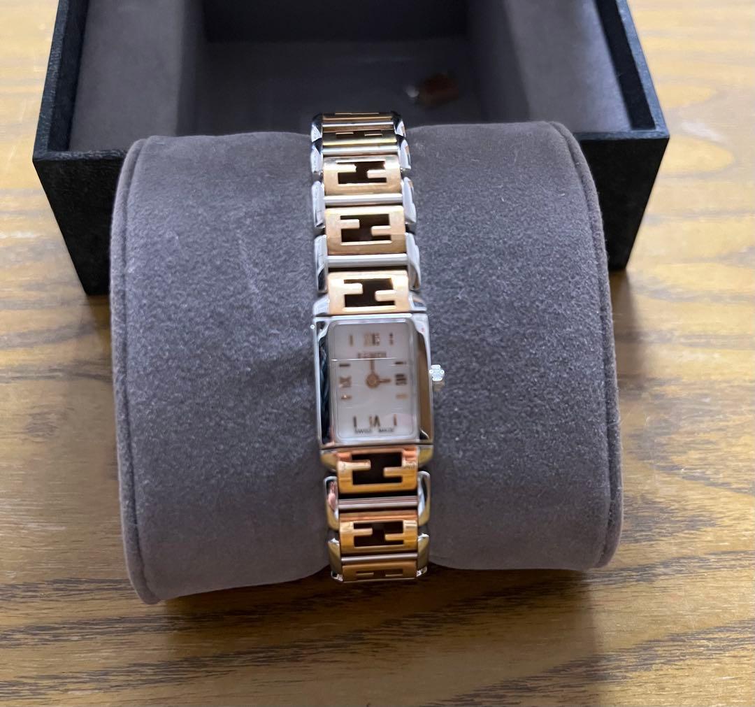 FENDI クォーツ時計 シルバー ゴールド　フェンディ　電池切れ