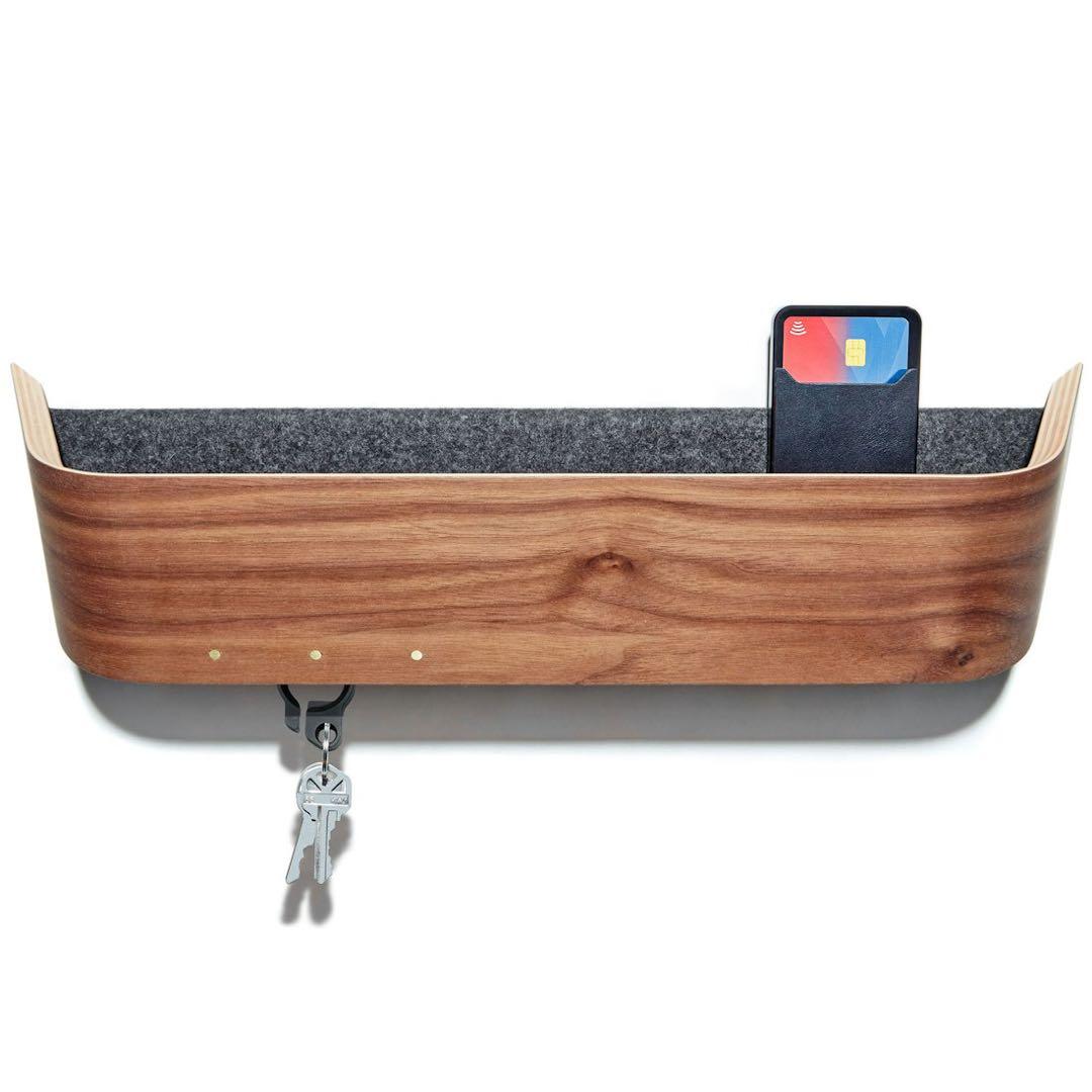 GROVEMADE (Wood Catch-All) 壁掛け収納（鍵フック付き）