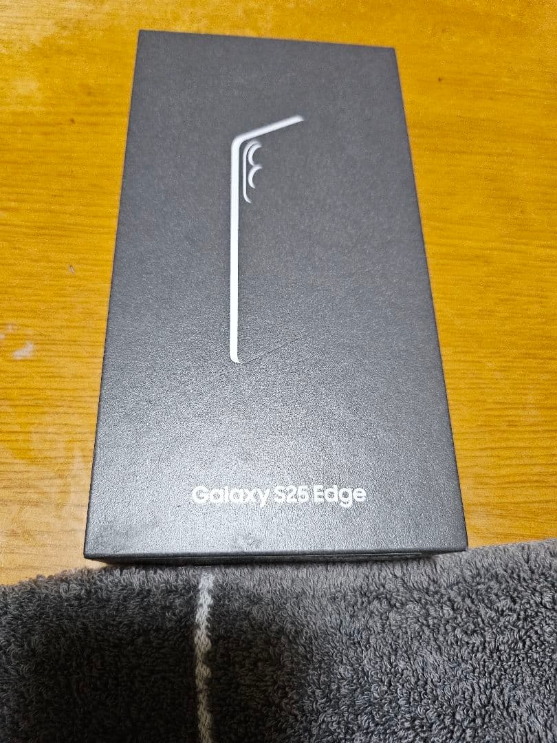 Galaxy S25 Edge 12G/256GB シルバー