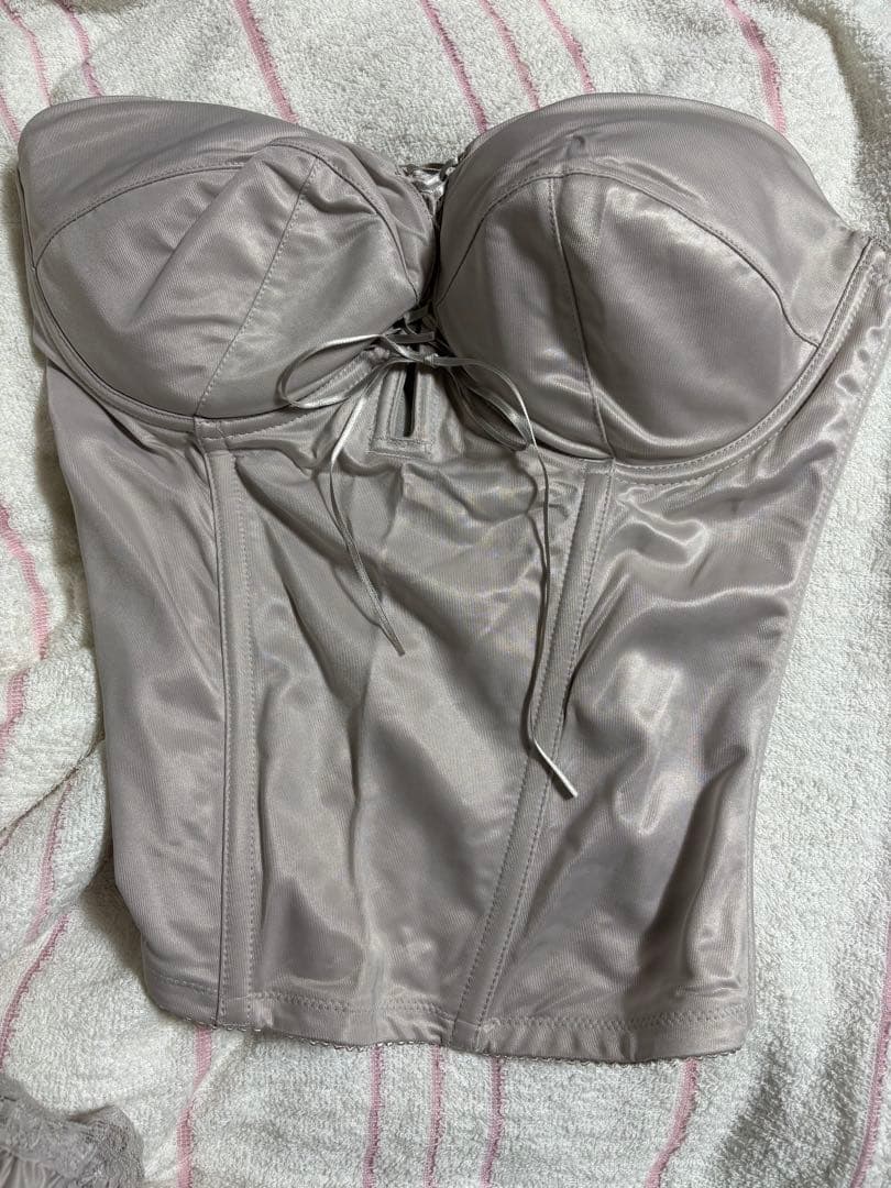 bloom ブライダルインナー G80