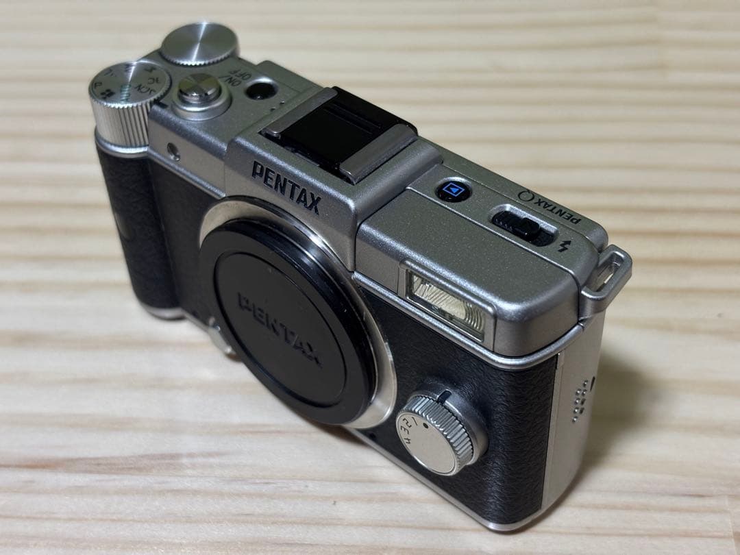 PENTAX Q limited silver 限定1600台