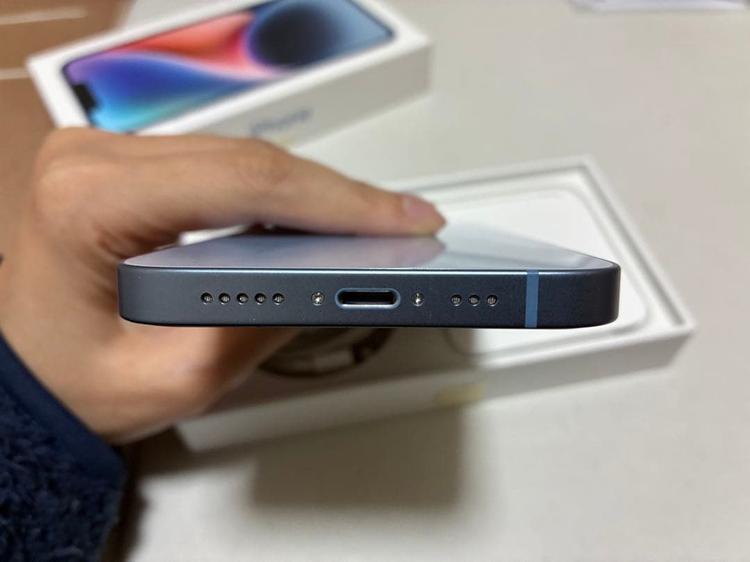 iPhone 14 128GB 青 SIM FREE