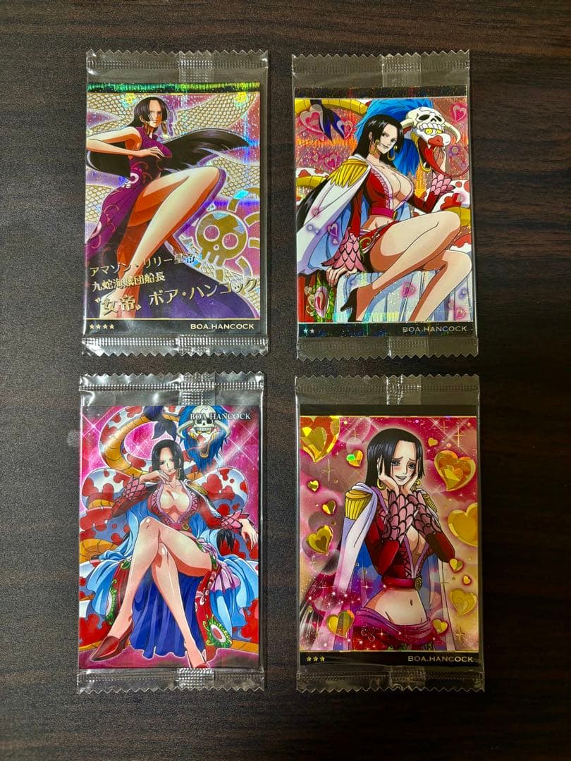 【未開封】ワンピースウエハースカード　ボア・ハンコック4種まとめ売り