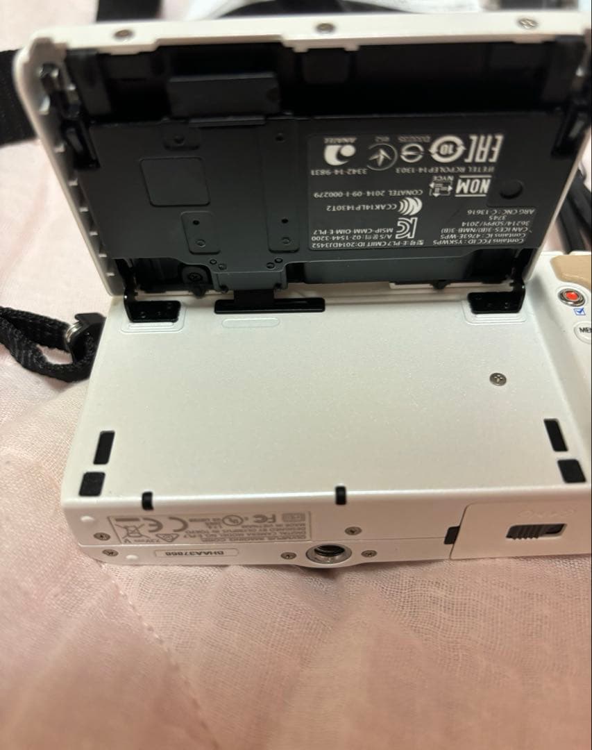 本日限定OLYMPUS PEN E-PL7 ミラーレス一眼カメラ ホワイト