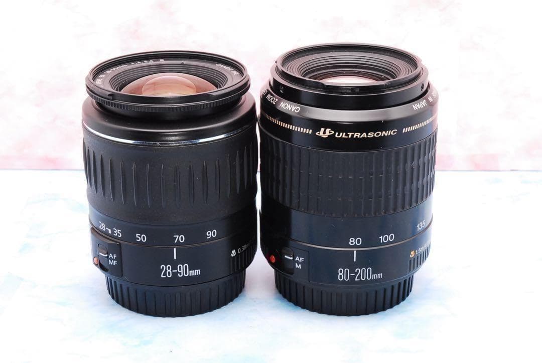 キャノン Kiss X2★一眼レフカメラ★バッグ付★望遠レンズ付Wレンズ