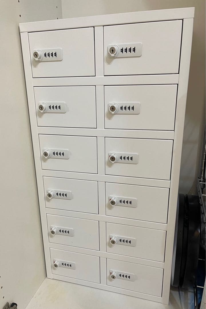 LOOKIT 貴重品ロッカー 2列6段 12人用 ダイヤル錠 金庫 スチール 白