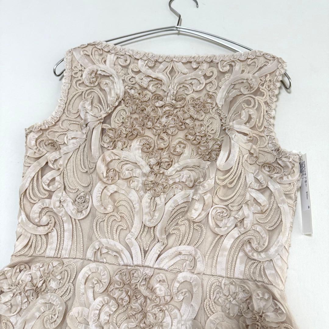 新品✨定価７万✨アナイ✨テープ刺繍ワンピース（M）ベージュ　チュールレース　花柄