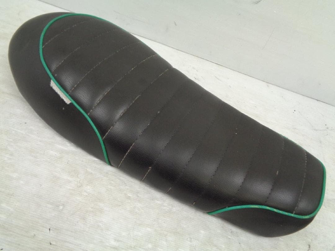 250TR キャブ Fi イージーライダース ナイトロヘッズ シート