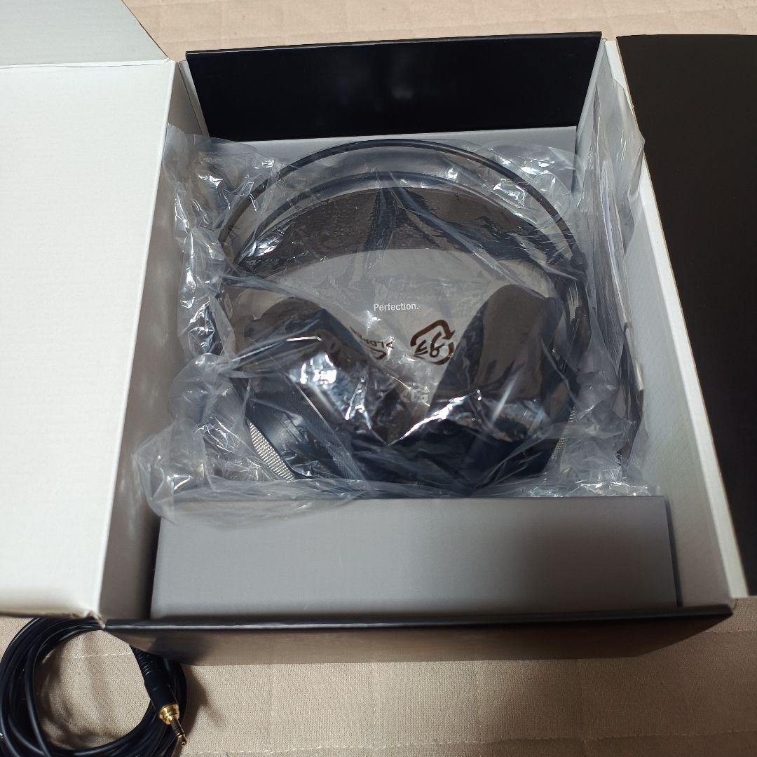 AKG K702 オープンエアバックヘッドフォン