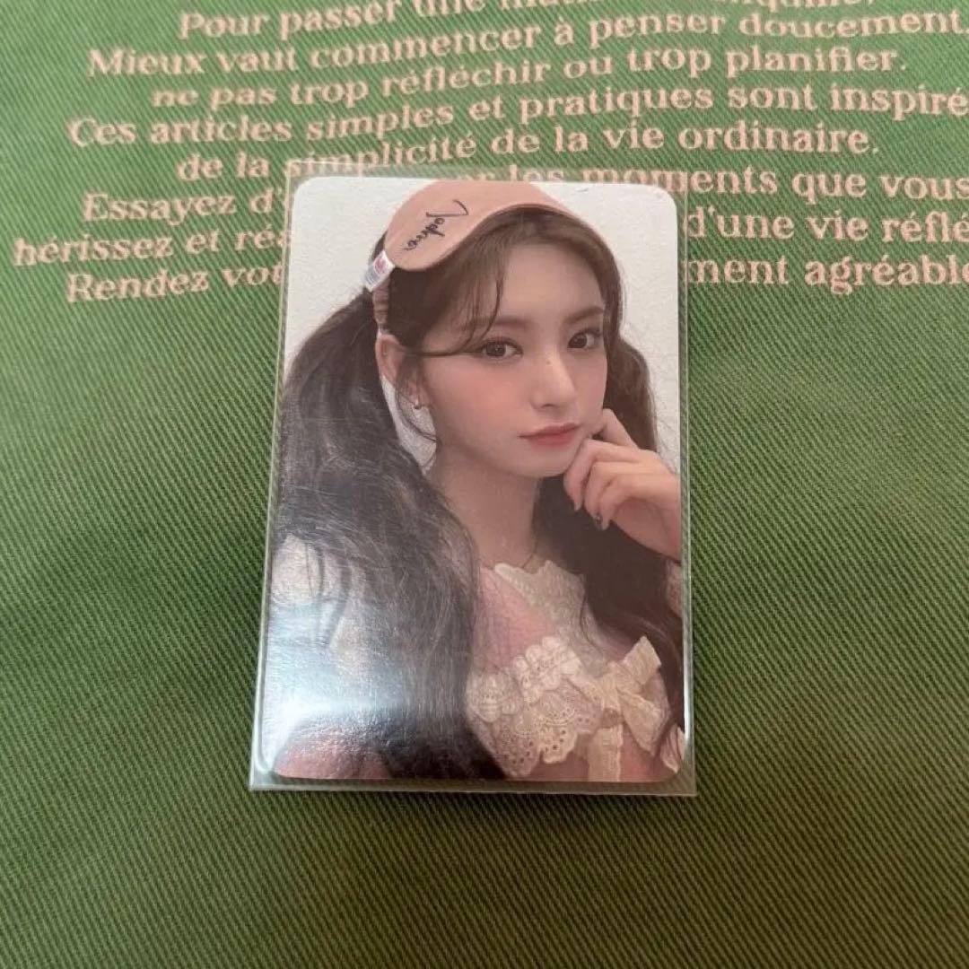 EVERGLOW イロン EVERLINE ヨントン トレカ パジャマ