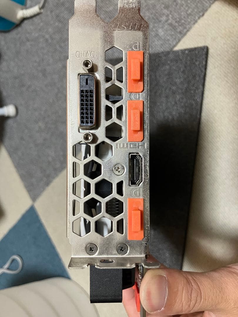 グラフィックボード・グラボ・ビデオカード MSI GTX1070 ARMOR 8G OC