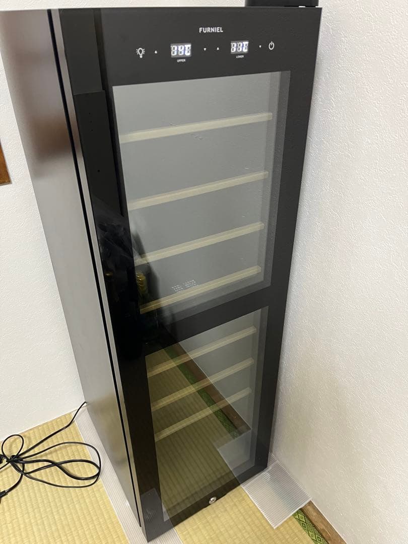 ワインセラー FURNIEL SAB-90G-PBブラック