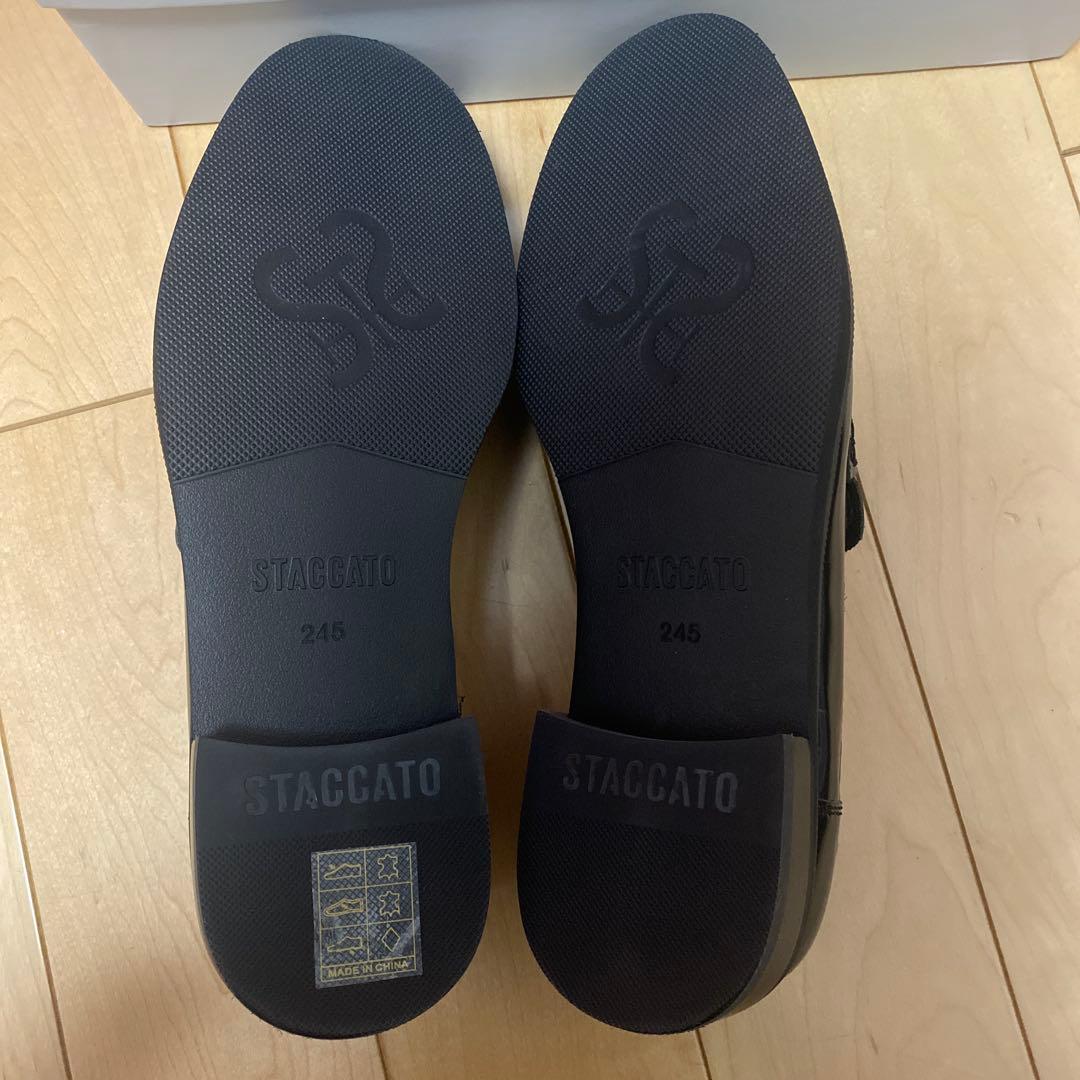 美品　staccato ブラックレザー ローファー　パヌーコンビローファー