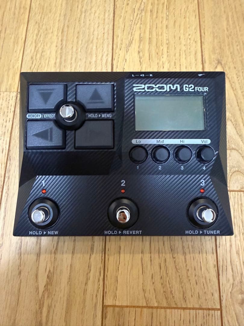 せ*う様 ZOOM G2 FOUR ギターエフェクター