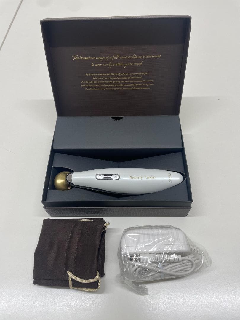 【新品】アジュバンビューティールッソ　adjtvant Beauty Lusso