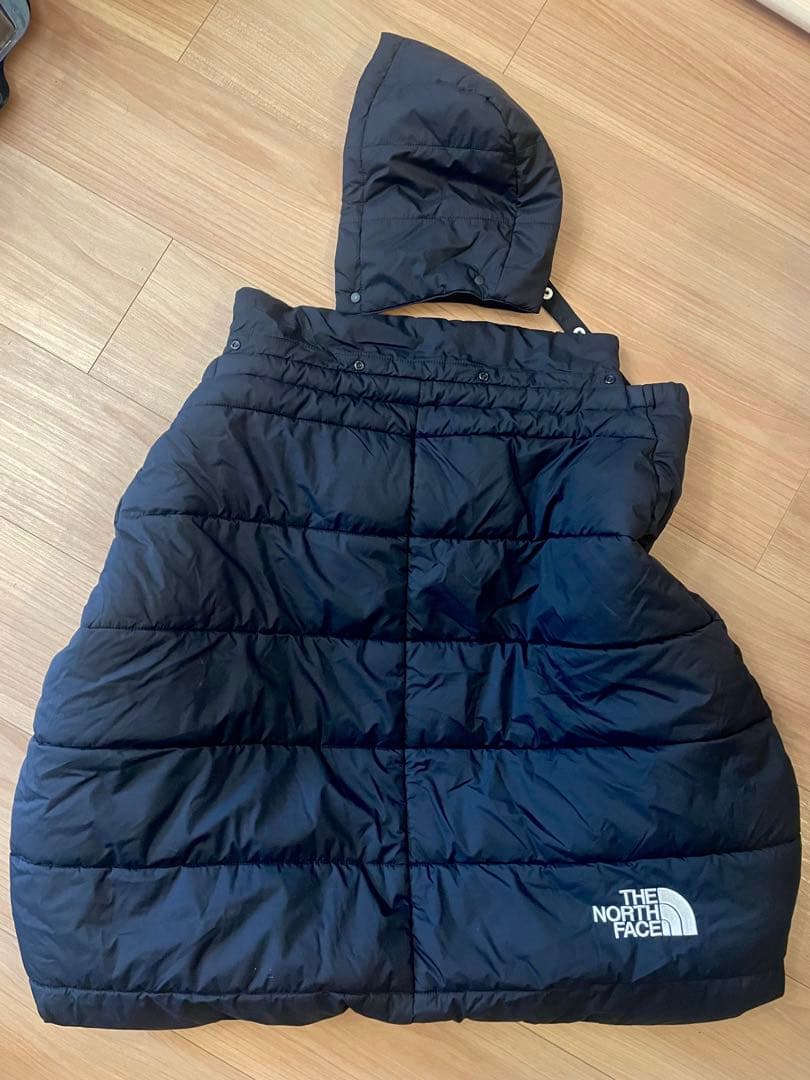 THE NORTH FACE ダウン　ベビーカー　抱っこ紐　ブランケット
