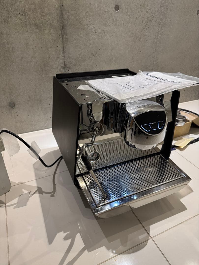 Eagle One PRIMA エスプレッソマシン　200v仕様　国内正規品