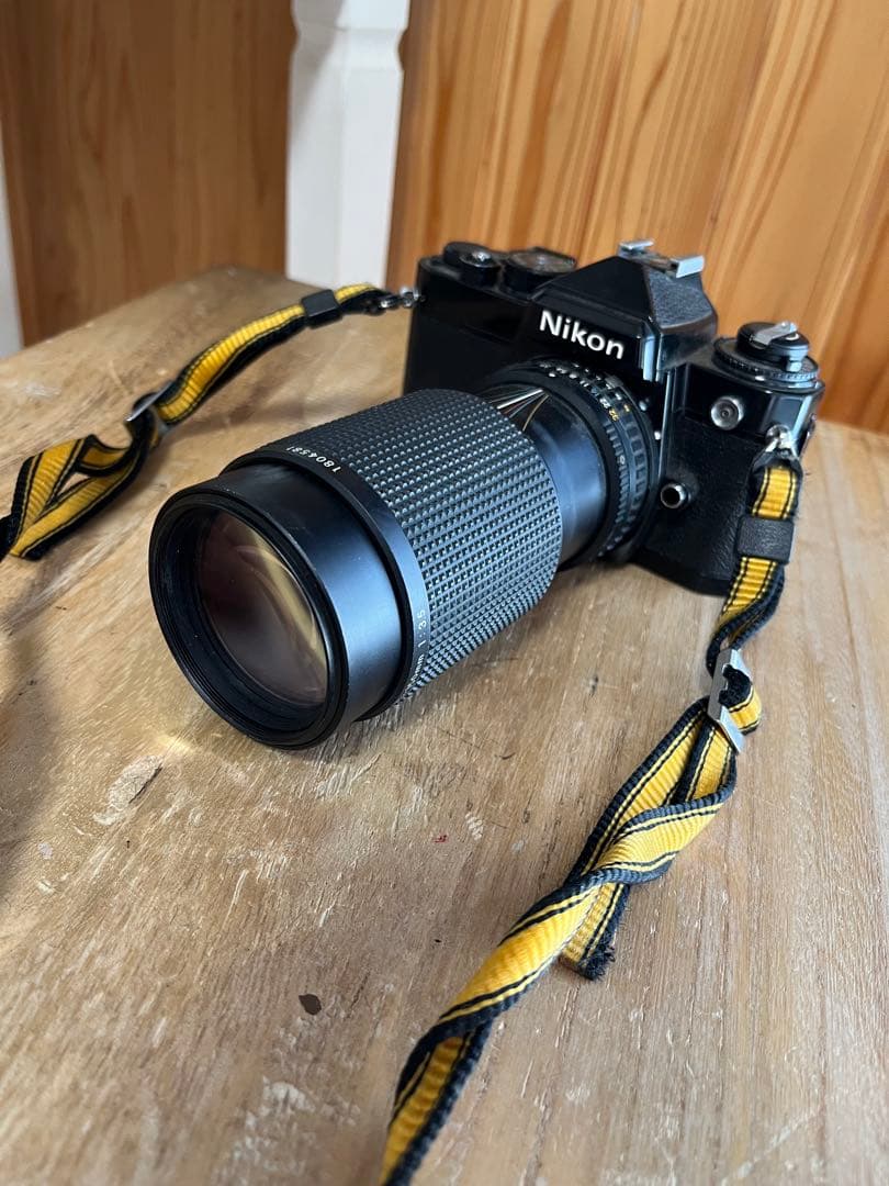 Nikon 一眼レフカメラ 望遠レンズ付き