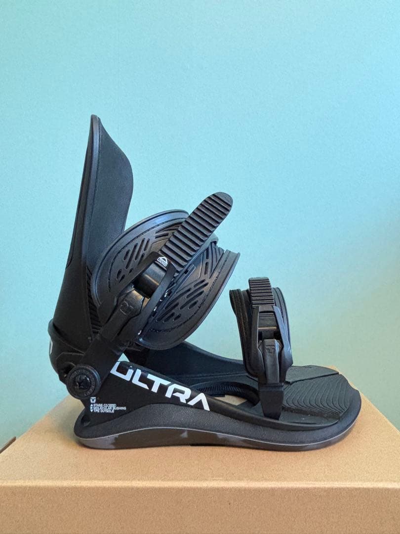 Union ULTRA Mサイズスノーボードビンディング