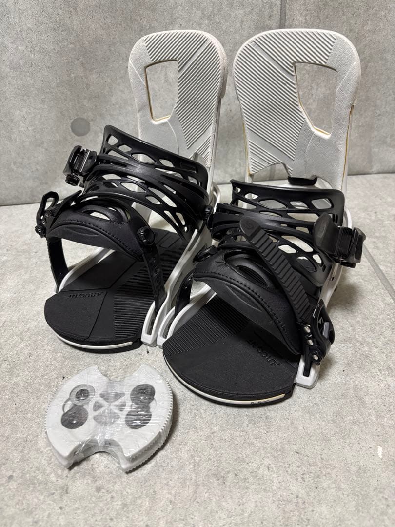 Burton バートン　カーテル　サイズS ビンディング