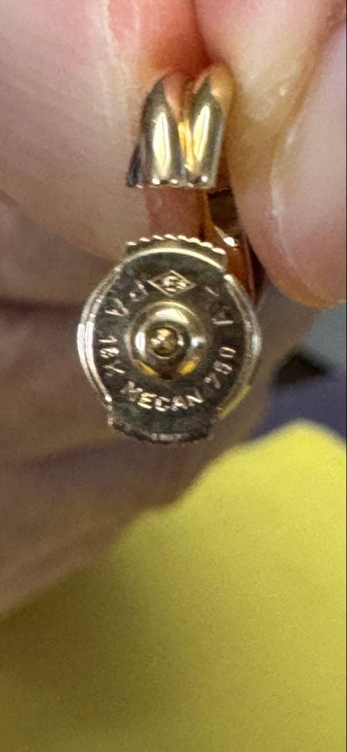 リフォーム整理のため出品、 CARTIER カルティエ K18(片耳)