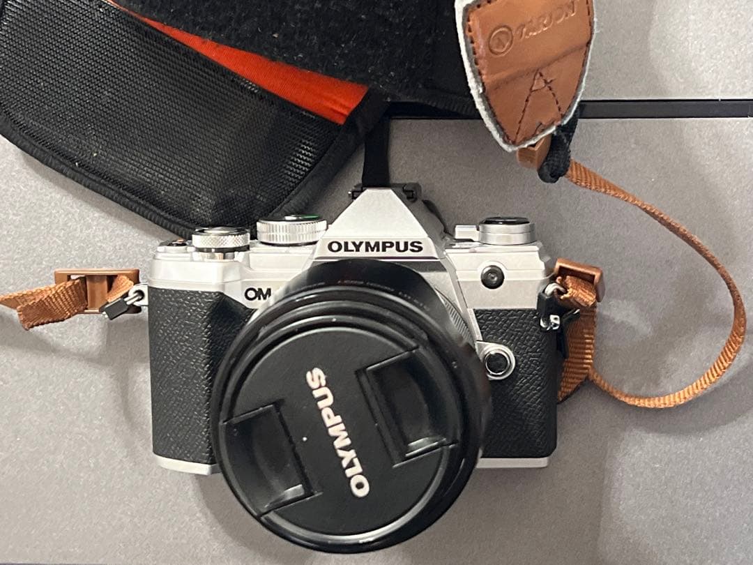 OLYMPUS OM-D E-M5 mark iii 14-150mm レンズ