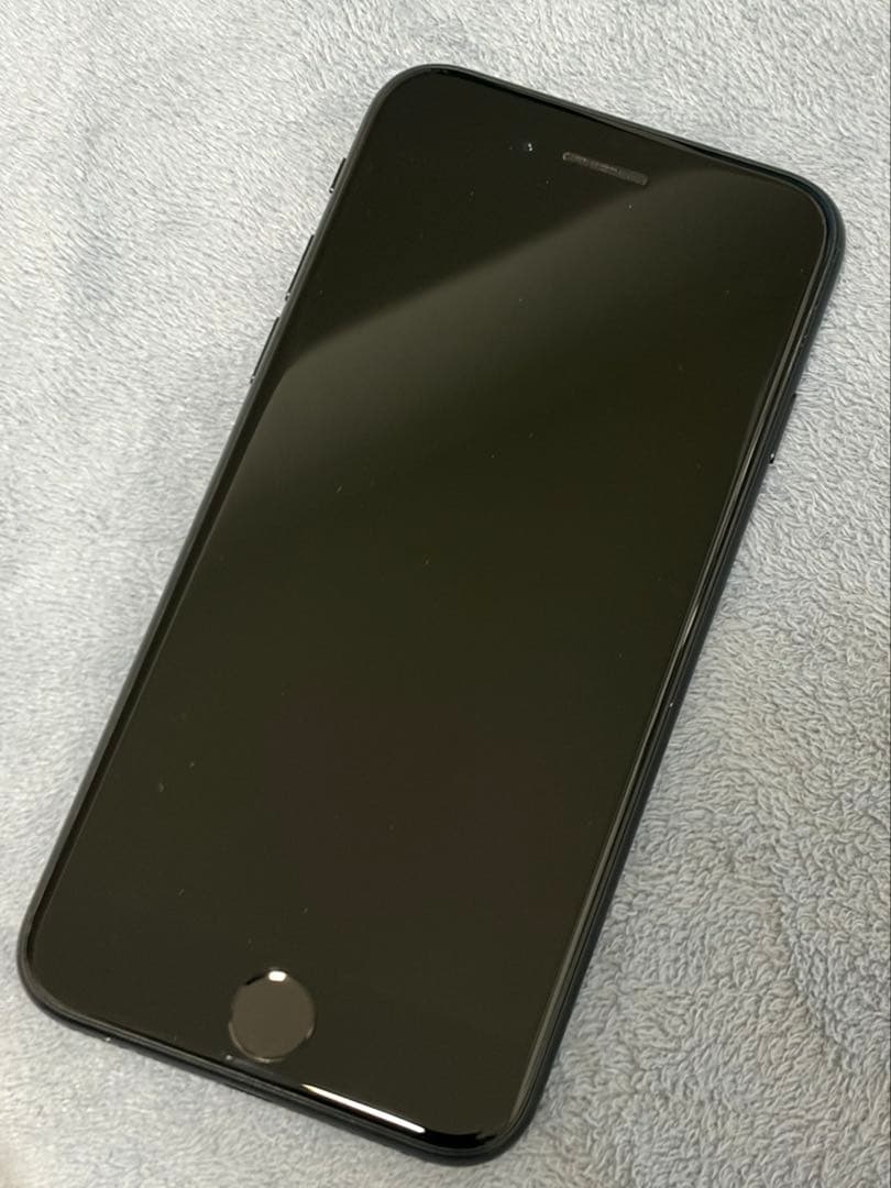 iPhoneSE 第2世代 ブラック 64GB 本体