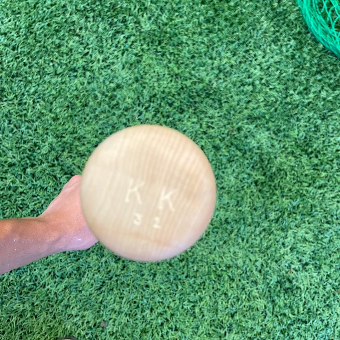 Mizuno Pro 木製バット　近藤健介モデル