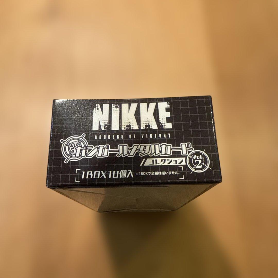 勝利の女神 NIKKE ガンガールメタルカードコレクション BOX