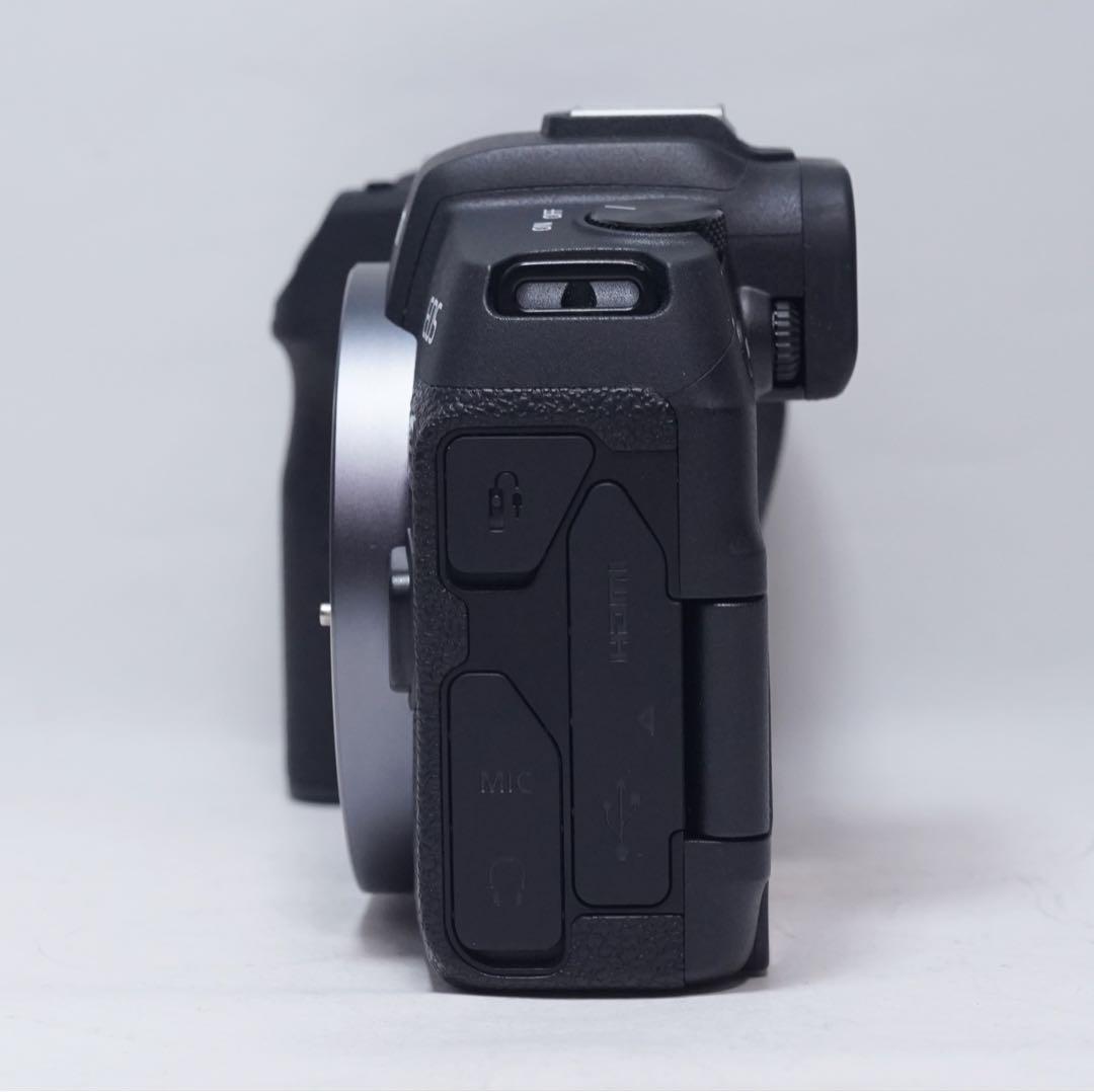 超美品 Canon EOS RP ボディ ブラック 訳あり