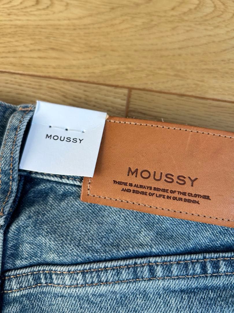 moussy フレア デニム MVS 23サイズ