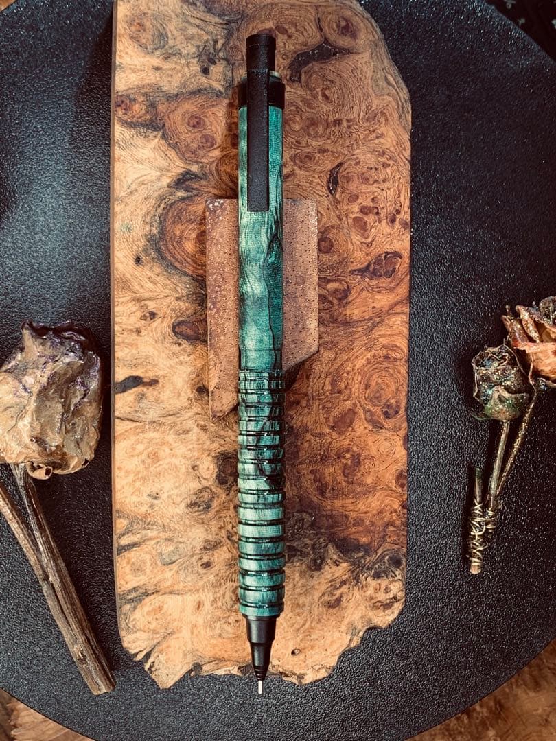 Ryokoグリーン&ブルースタビ栃縮杢・オレンズネロ0.5mm