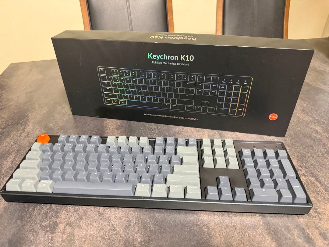 Keychron K10 フルサイズキーボード　茶軸