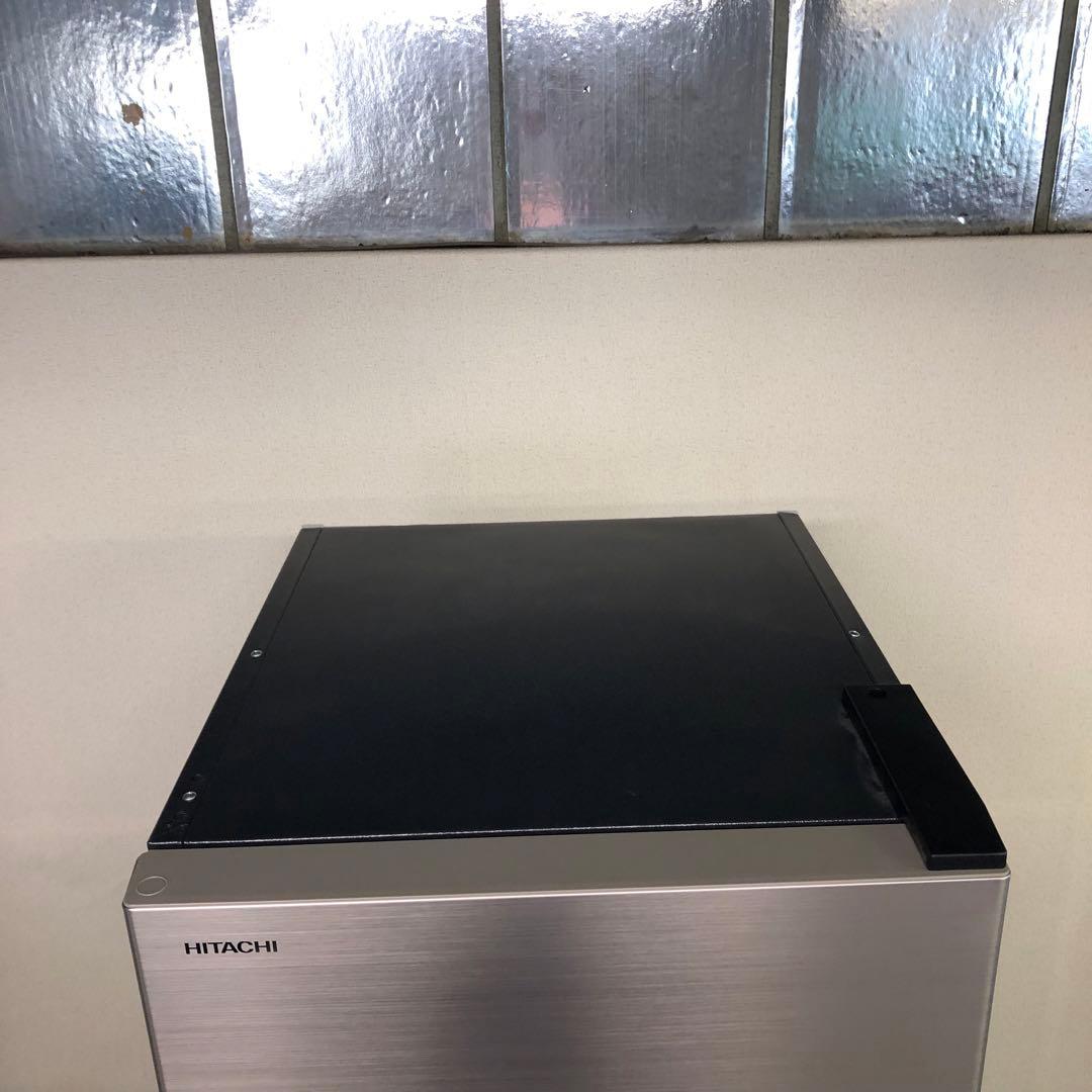 【極美品】2023年製 日立 3ドア冷凍冷蔵庫 R-V32TV 自動製氷 右開き