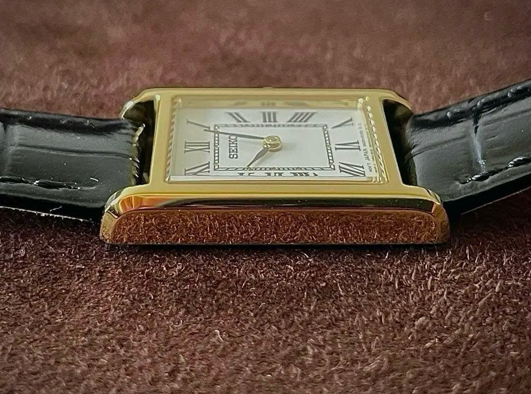 SEIKO SWR108P1 タンク ゴールド レクタンギュラー 腕時計 未使用