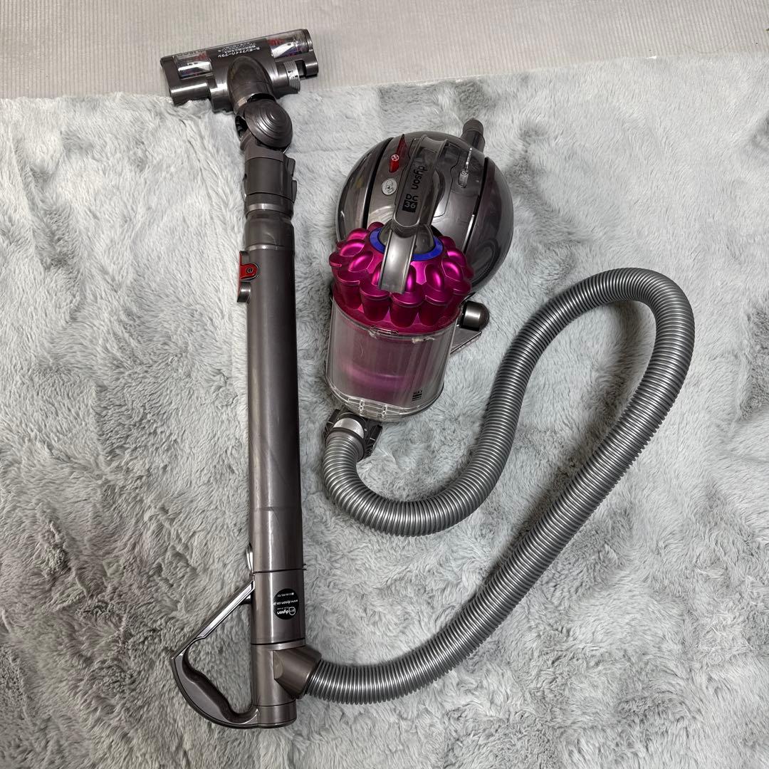 Dyson キャニスター掃除機 本体　DC36