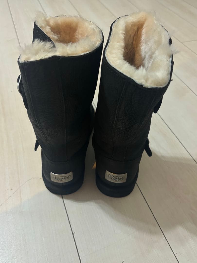 【美品】UGG アグ サッター エンジニアブーツ ムートン ブラック