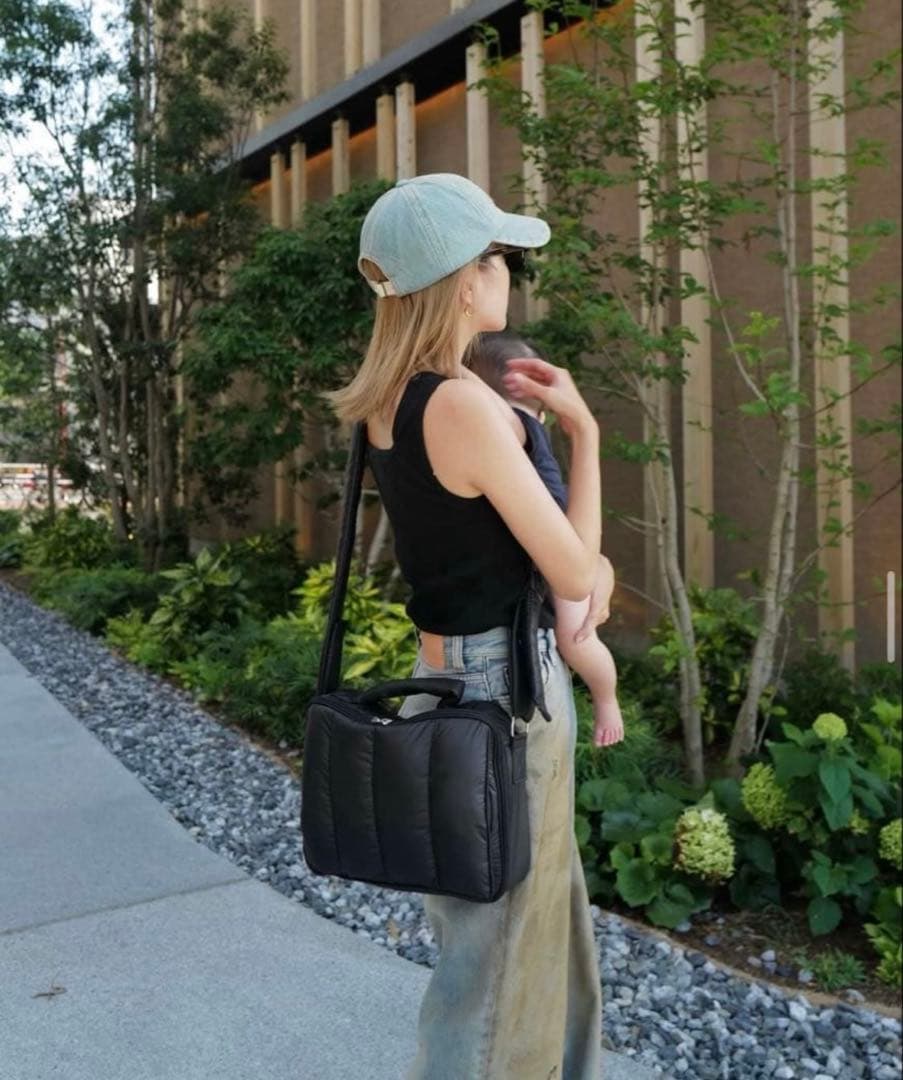 calin マザーズバッグ　ブラック　マグネット キルティング