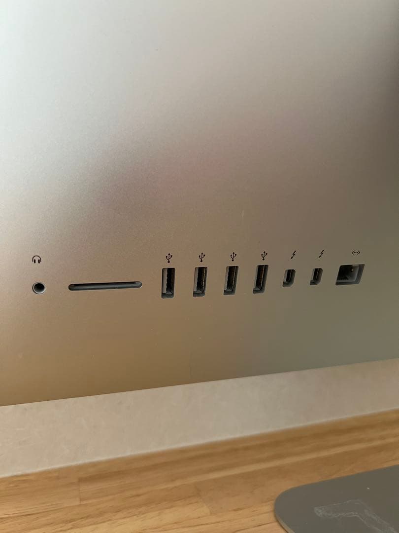 【箱＆付属品あり】iMac 21.5インチ Late 2013 ME086J/A