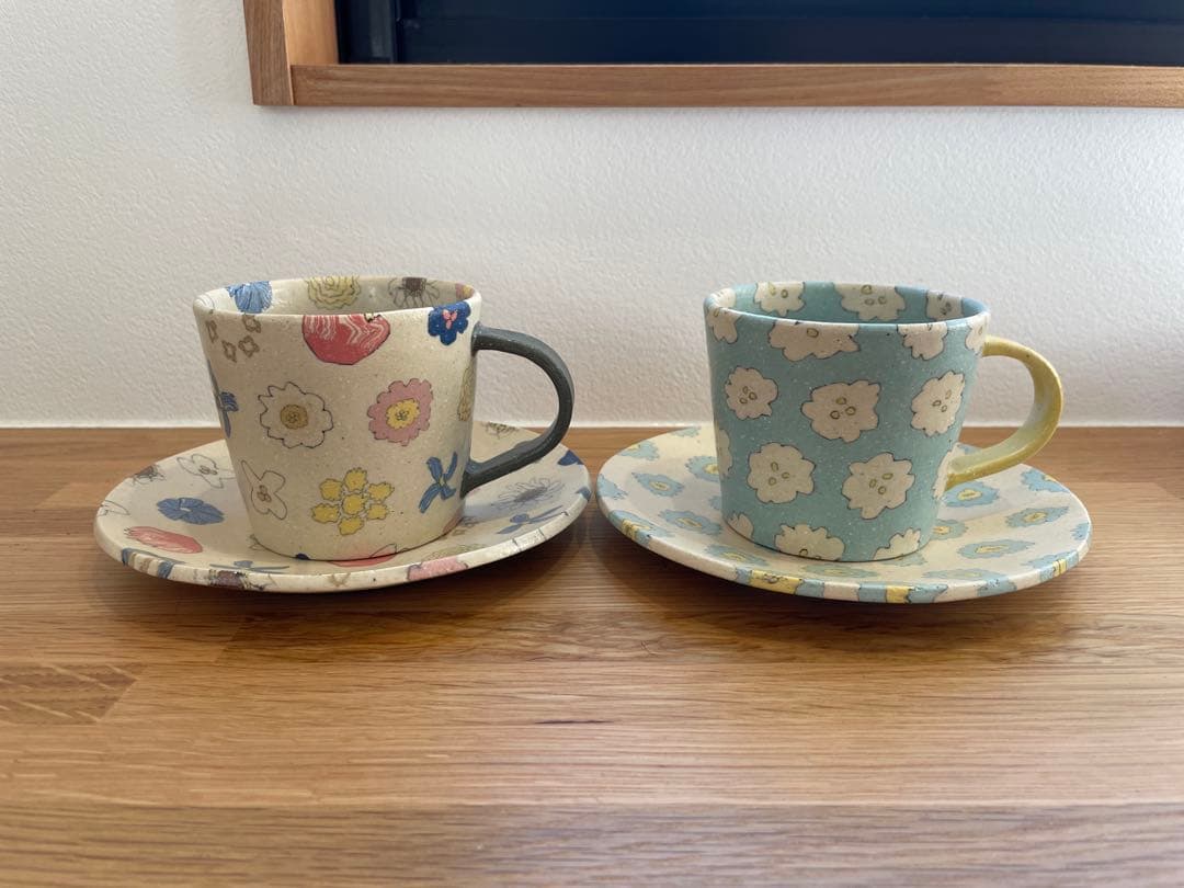 作家　田中ちあき　カップ　ソーサー　2つ