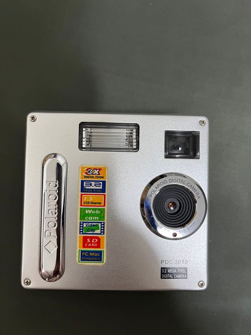 Polaroid PDC3070 ポラロイド コンパクトデジタルカメラ