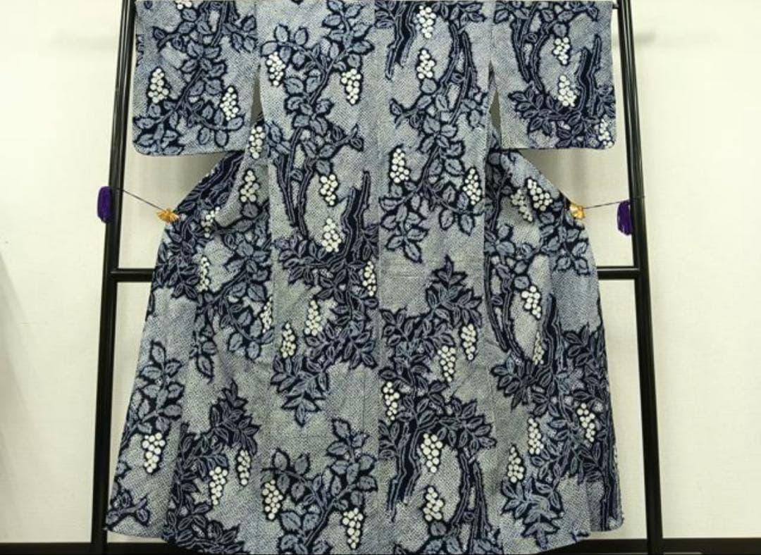 有松鳴海絞り　浴衣　ぶどう