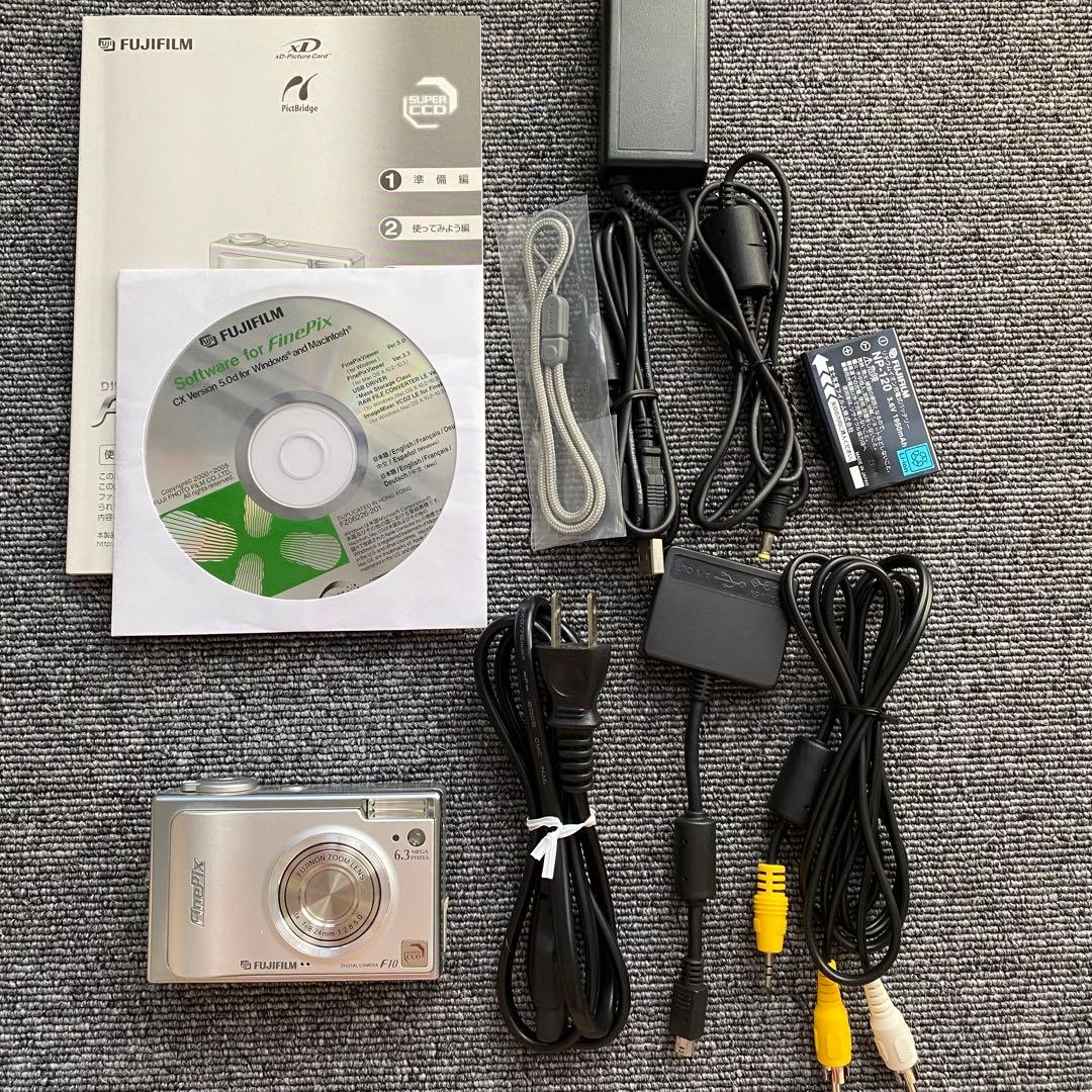 【美品】Fujifilm FinePix F10 コンパクトデジタルカメラ