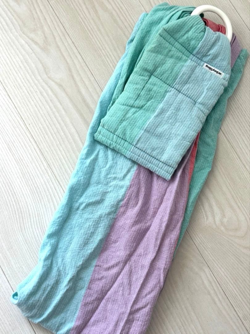 あっきースリング マカロン