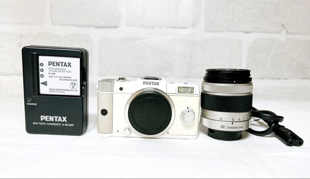 ⭐️奇跡　シャッター数:1回⭐️ PENTAX Q レンズキット 02 ホワイト