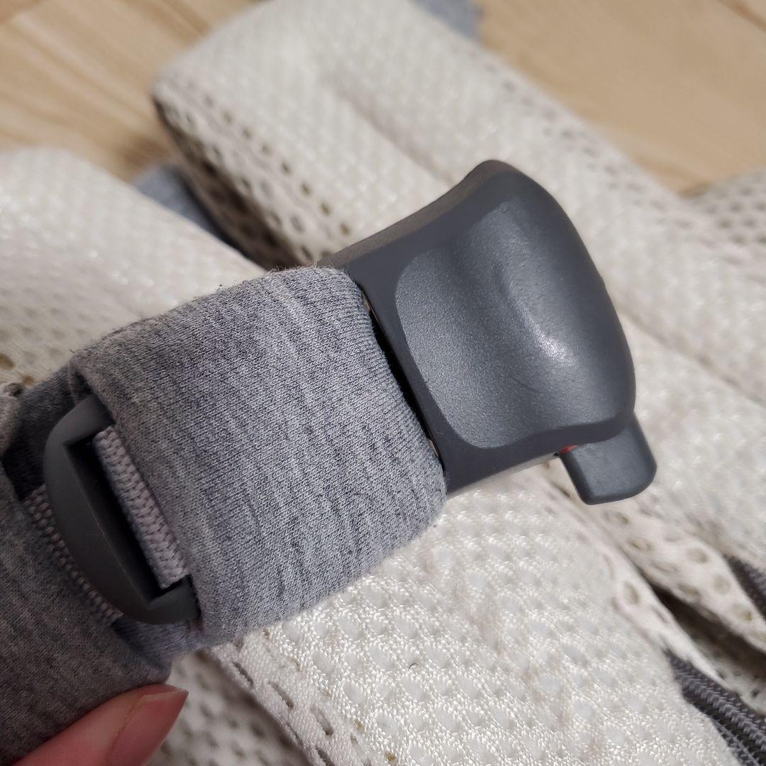 BABYBJÖRN 抱っこ紐 クリーム　ハーモニー　ベビービョルン