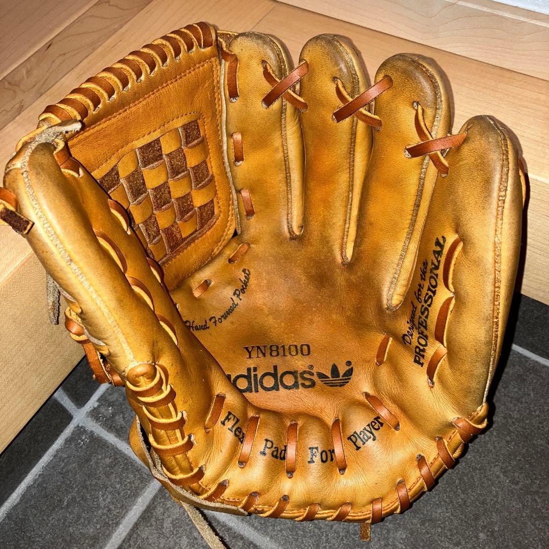 アディダス adidas ヴィンテージ 野球グローブ YN8100